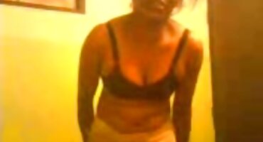 sex doggy mạnh bạo Cặp đôi đã làm tình trong khi bố phim sex cô giáo trang đang hồi phục.